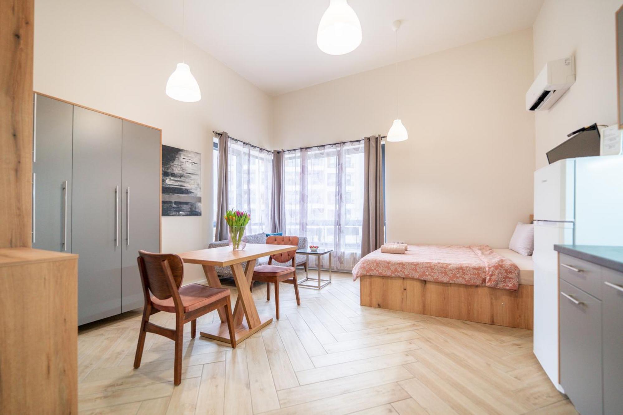 Wow Studios For Rent - Bul Montevideo 25A - B Sofia Exterior foto