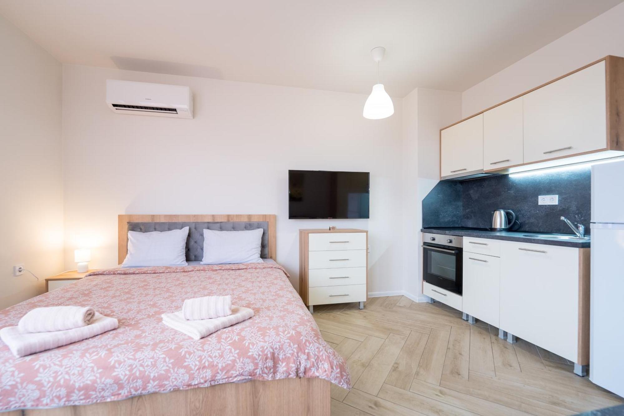 Wow Studios For Rent - Bul Montevideo 25A - B Sofia Exterior foto